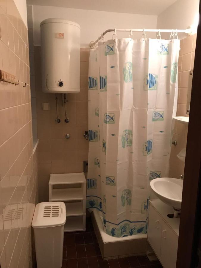Jurisic Apartments Новаля Екстериор снимка